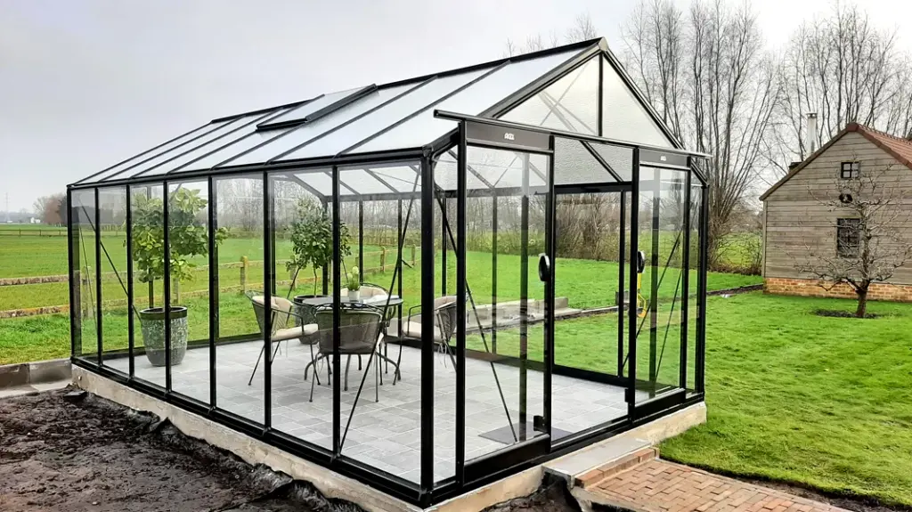 Greenhouse R307 Blackline